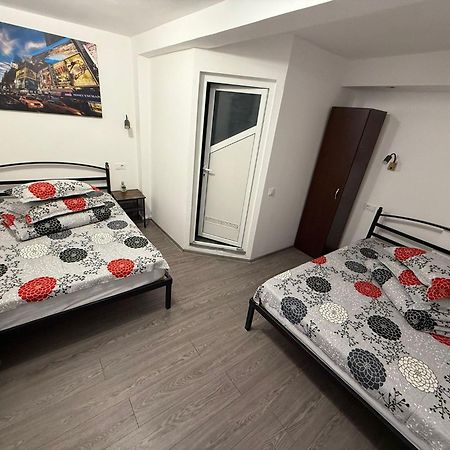Casa Bucovineana Aparthotel Iasi Exteriör bild