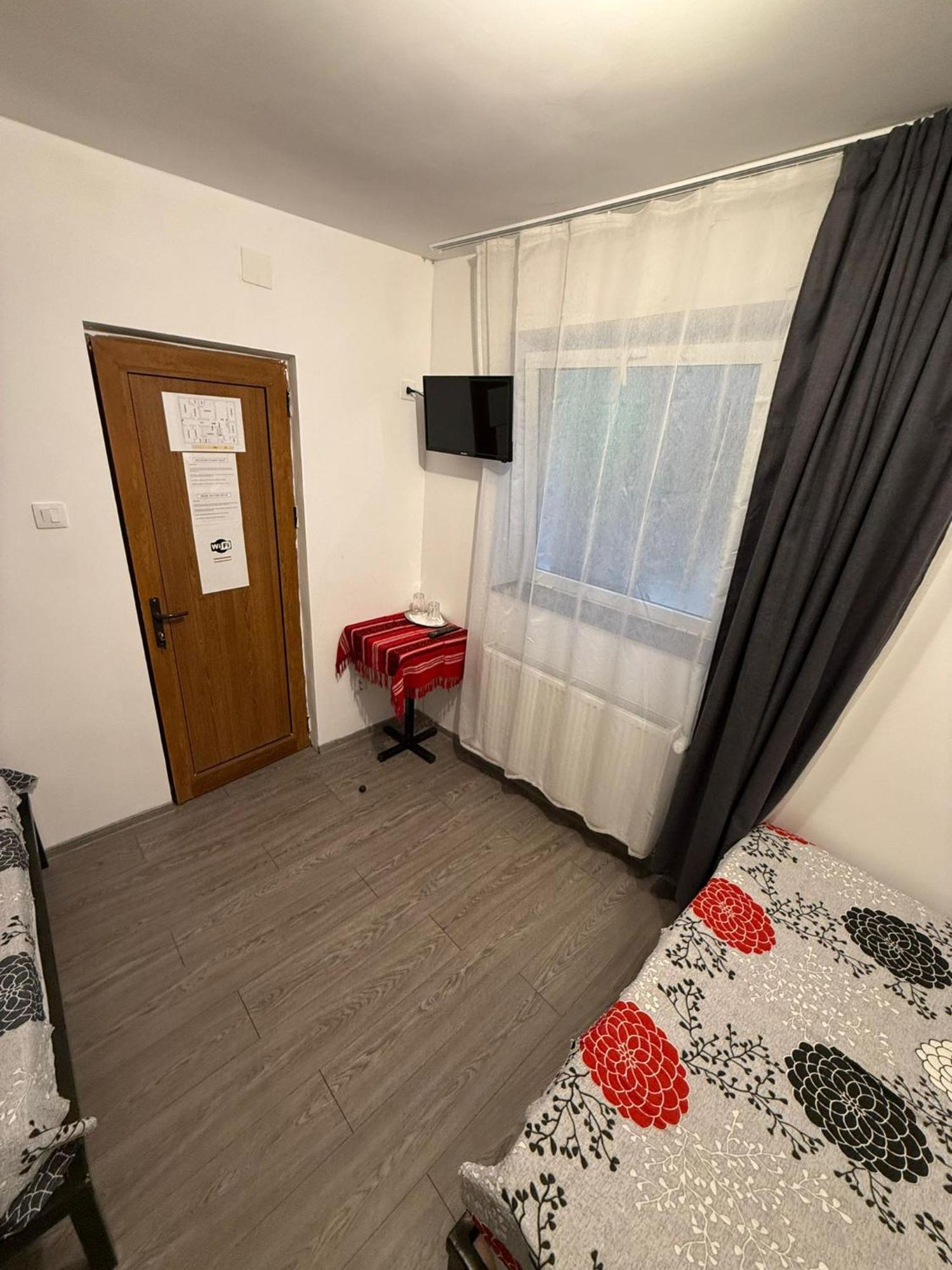 Casa Bucovineana Aparthotel Iasi Exteriör bild